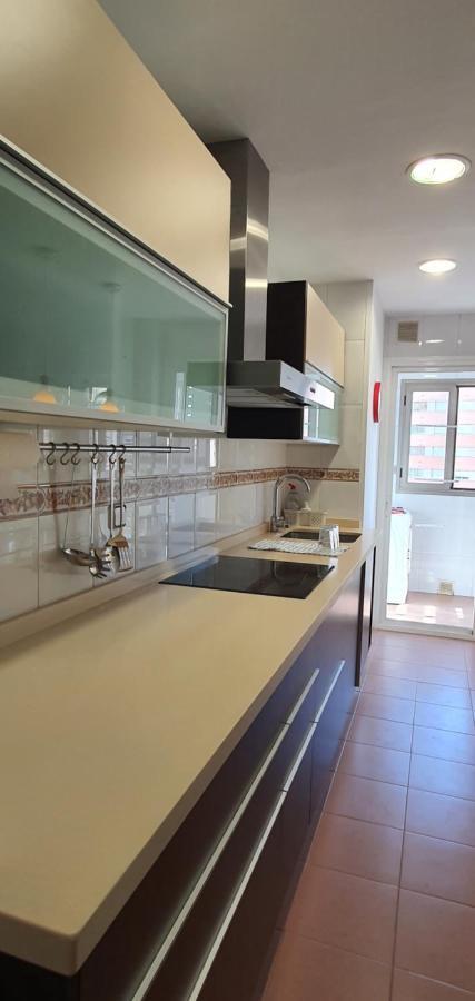 Gran Piso En Zona Comercial Malaga Bagian luar foto